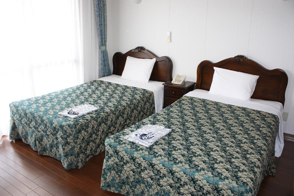 Morimar Resort Hotel Yomitan Pokoj fotografie